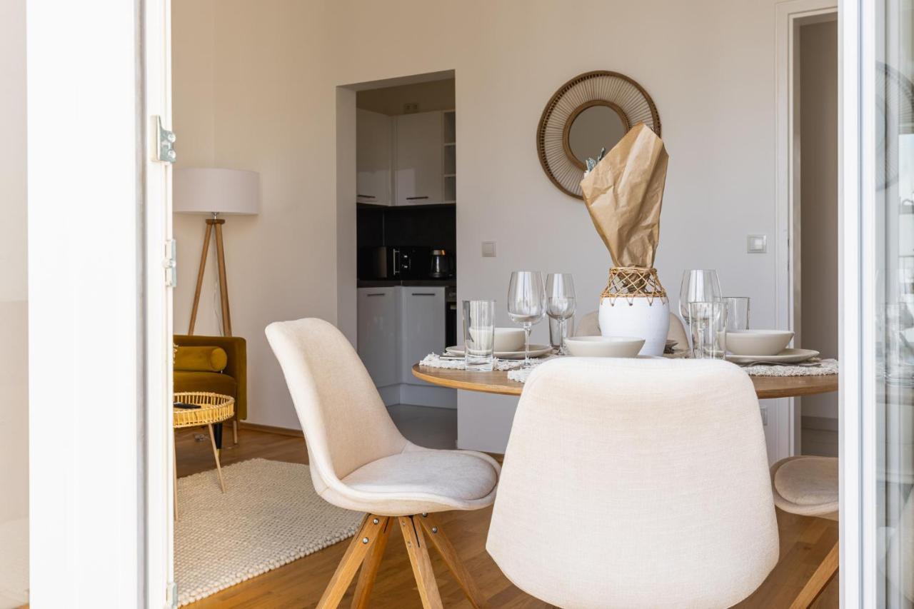 Bright Stylish Apartment With A Balcony In A Top Location Vienne Extérieur photo