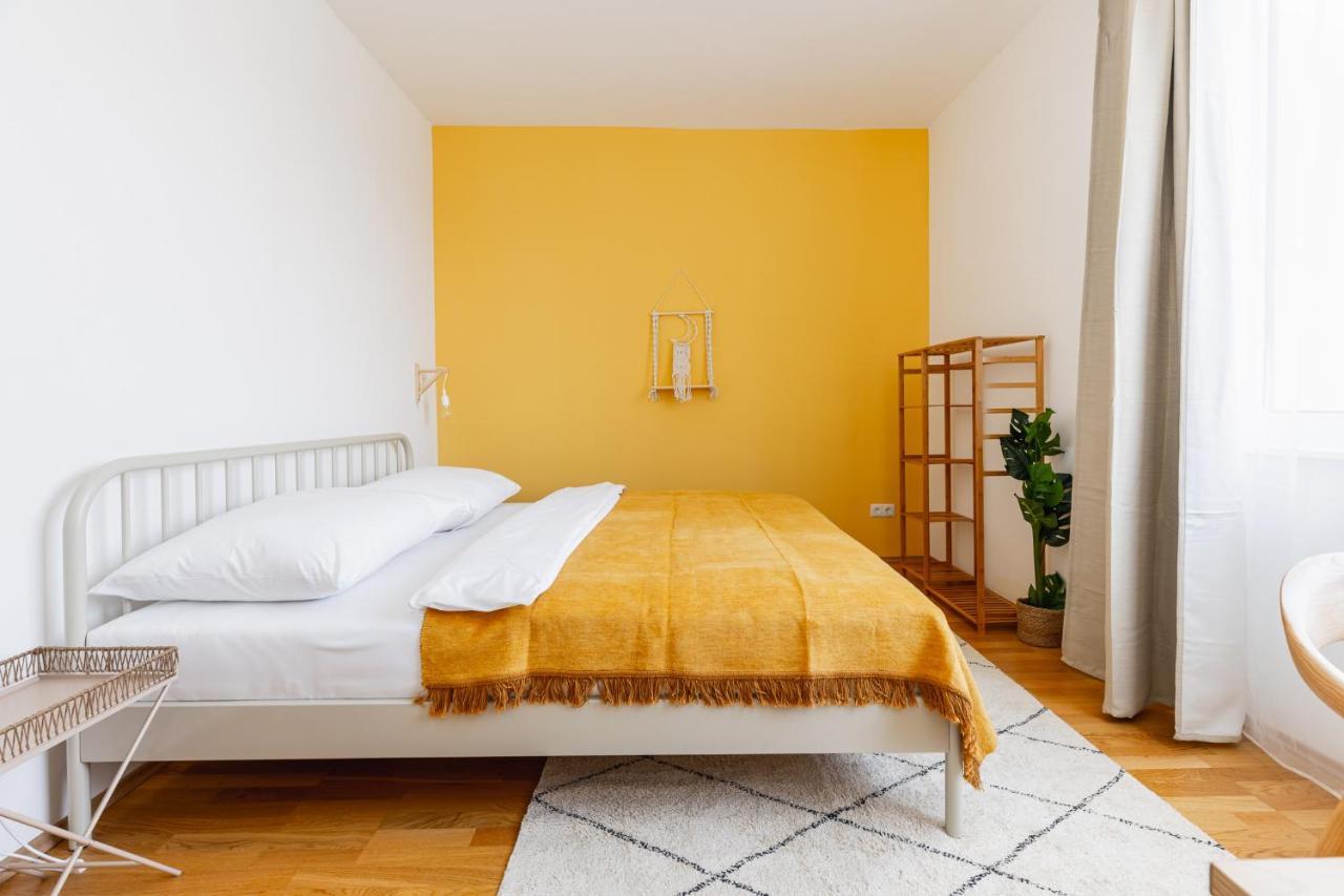 Bright Stylish Apartment With A Balcony In A Top Location Vienne Extérieur photo