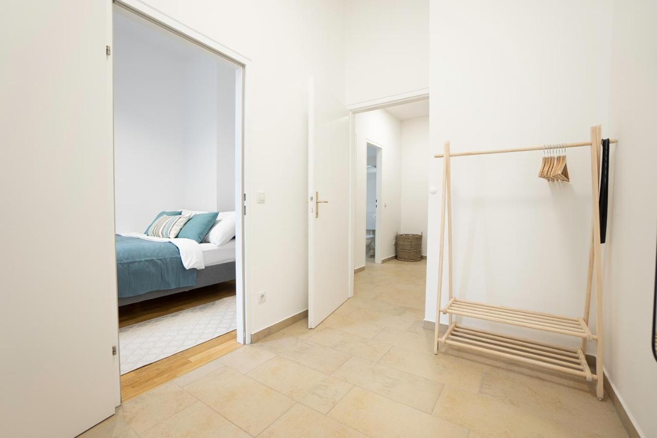 Bright Stylish Apartment With A Balcony In A Top Location Vienne Extérieur photo